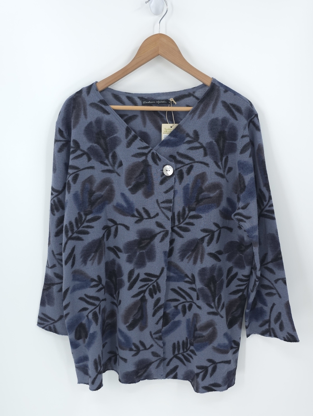 Gudrun Sjoden 100% Wool Disa Cardigan  Single Button Closure Floral Print Boho